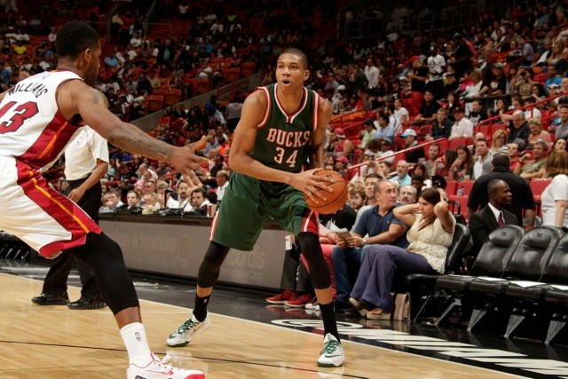 雷特吉13轮意甲进12球3助攻 女神7连胜领跑积分榜